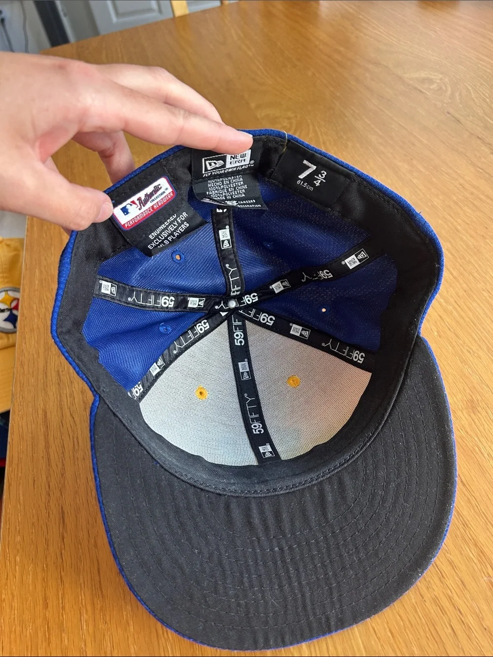 Milwaukee Brewers Hat. Size 7 3/4. 61.5cm.